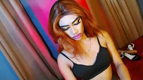 Snapshot of yasii19 chatting on January 13, 11:06 pm miss yasii online show from January 13, 11:06 pm