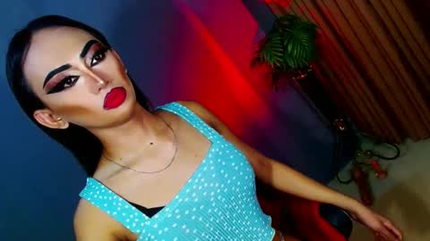 Snapshot of yasii19 chatting on March 2, 2:25 pm miss yasii online show from March 2, 2:25 pm