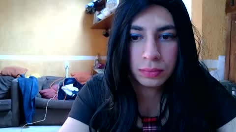 Yasmin Paez online show from January 11, 9:10 pm