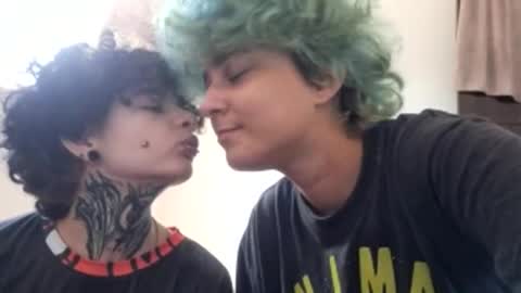 Little Mike Independent model online show from February 14, 6:04 pm