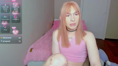 Snapshot of your_cute_aisha chatting on October 2, 1:17 am your_cute_aisha online show from October 2, 1:17 am