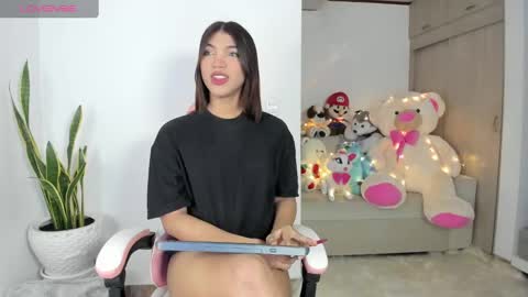 Eliza online show from September 17, 10:37 pm