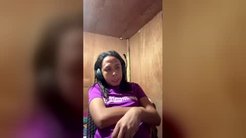 your_ghurlkalea16 online show from January 15, 2:27 pm