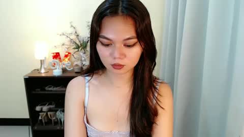 Snapshot of yourangelictransgirl chatting on February 12, 7:13 pm Hi its me Yna online show from February 12, 7:13 pm