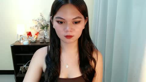 Snapshot of yourangelictransgirl chatting on February 14, 4:09 pm Hi its me Yna online show from February 14, 4:09 pm