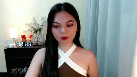 Snapshot of yourangelictransgirl chatting on March 10, 4:25 pm Hi its me Yna online show from March 10, 4:25 pm