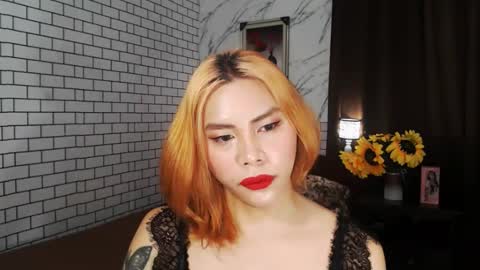Snapshot of yourasianbigcock chatting on September 30, 12:38 pm LEXI online show from September 30, 12:38 pm
