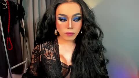 Snapshot of yourfiercemistress chatting on January 7, 5:45 am not into STINGY and CHEAP people online show from January 7, 5:45 am