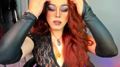 Snapshot of yourfiercemistress chatting on January 15, 3:43 am not into STINGY and CHEAP people online show from January 15, 3:43 am