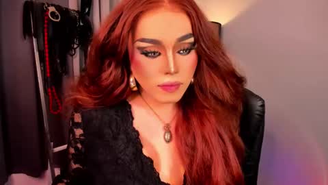 Snapshot of yourfiercemistress chatting on January 19, 2:25 am not into STINGY and CHEAP people online show from January 19, 2:25 am