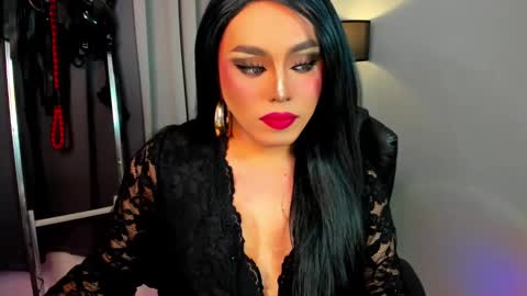 Snapshot of yourfiercemistress chatting on February 5, 1:04 am not into STINGY and CHEAP people online show from February 5, 1:04 am