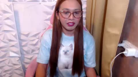 Snapshot of yourhornywife069 chatting on October 5, 8:04 am ANASTASIA STEELE online show from October 5, 8:04 am