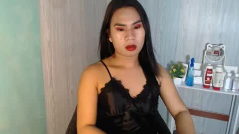 Snapshot of yourhottie_winxxx chatting on September 21, 9:09 pm Mauie online show from September 21, 9:09 pm