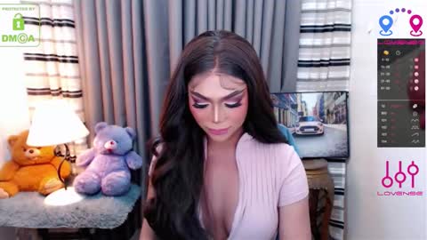 Snapshot of yourloveable chatting on October 7, 9:05 pm CHARLOTTE online show from October 7, 9:05 pm