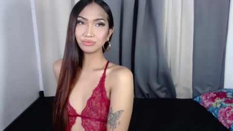 yourlovebella88 online show from October 15, 6:41 pm