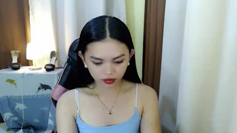 Snapshot of yourlovelytranspinay chatting on September 16, 2:38 am your lovely Dina online show from September 16, 2:38 am