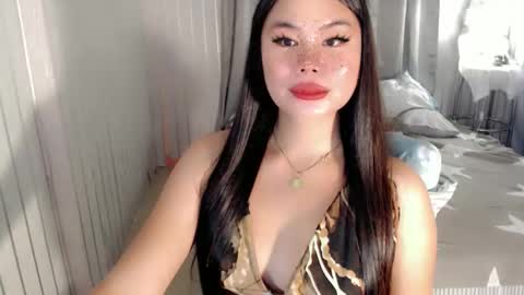 Snapshot of yournaughtyprincess16 chatting on October 9, 4:08 pm ALPHA DOM. QUEEN JASMINE online show from October 9, 4:08 pm