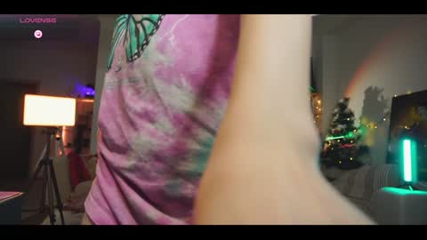                                                      online show from December 22, 6:15 pm