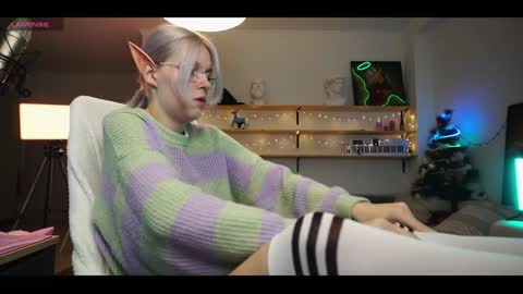                                                      online show from December 27, 8:02 am