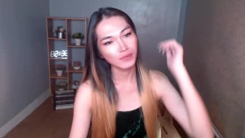    online show from December 10, 9:21 am