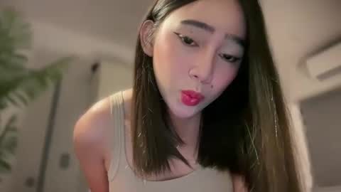 YowgineTheGreat online show from October 13, 3:34 pm