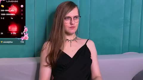 Yuko online show from October 28, 8:17 pm