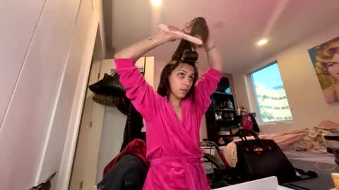 BbyTSSLut online show from May 24, 2:30 am