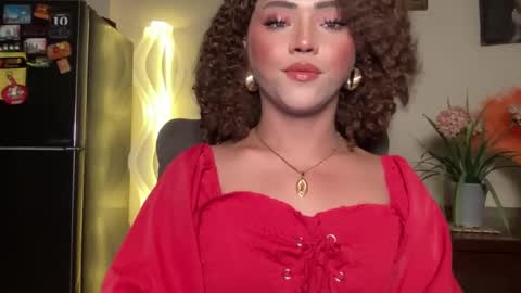 Snapshot of yvonne_guidotti chatting on January 23, 6:14 pm Miss Cali online show from January 23, 6:14 pm