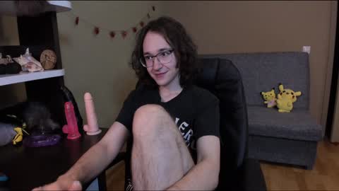 Snapshot of zackstivensen chatting on December 2, 11:57 pm Zachary next stream on monday online show from December 2, 11:57 pm