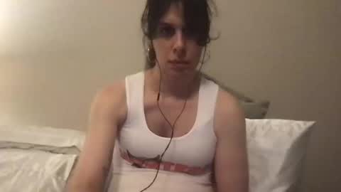 Snapshot of zeldasroom chatting on October 13, 11:38 pm Zelda online show from October 13, 11:38 pm