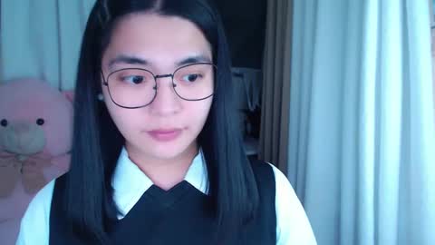 Snapshot of zhaviahale chatting on February 1, 4:33 pm im your lovely zhaviabigcock here online show from February 1, 4:33 pm