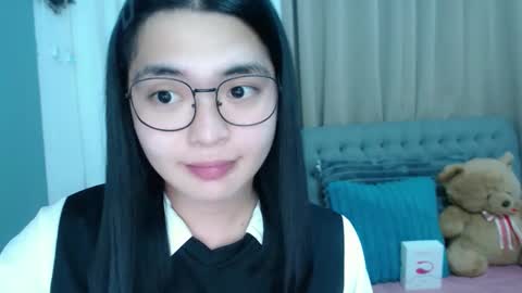 im your lovely zhaviabigcock here online show from December 2, 3:42 am