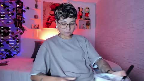 Zury Ramirez online show from October 29, 9:02 pm