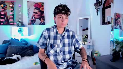 Zury Ramirez online show from December 14, 8:15 pm