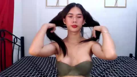 zyzy online show from February 22, 4:07 am