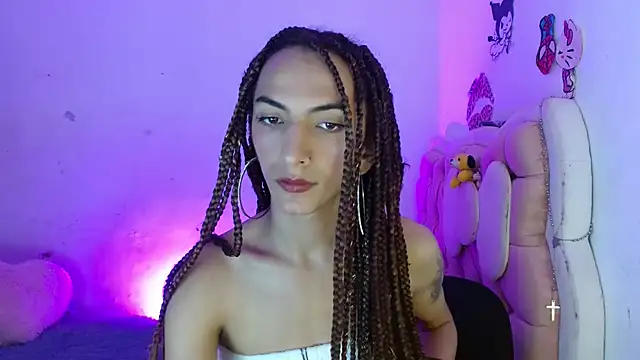 Snapshot of Katty_fox69 chatting on September 16, 3:05 pm Katty fox69 online show from September 16, 3:05 pm