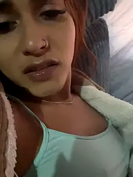 Snapshot of jesica__simpson chatting on December 3, 10:34 pm jesica simpson online show from December 3, 10:34 pm