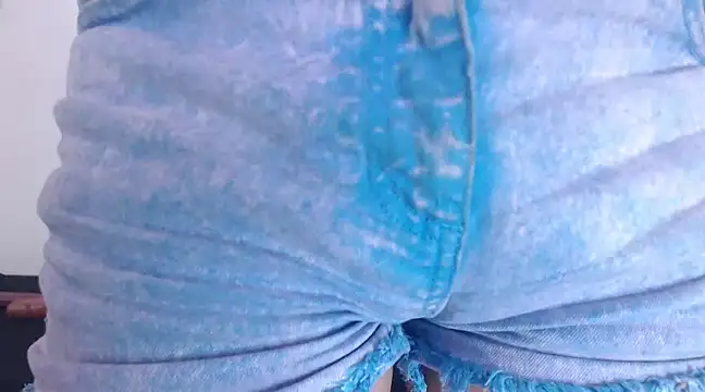 queenofwetqueens online show from December 10, 6:06 pm