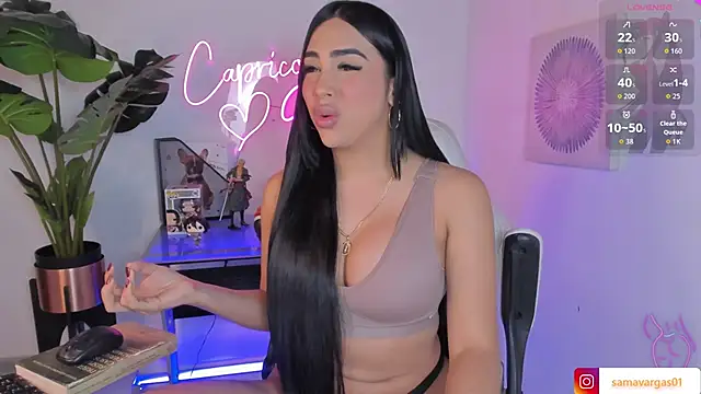 Korina Saenz01 online show from November 7, 12:00 am