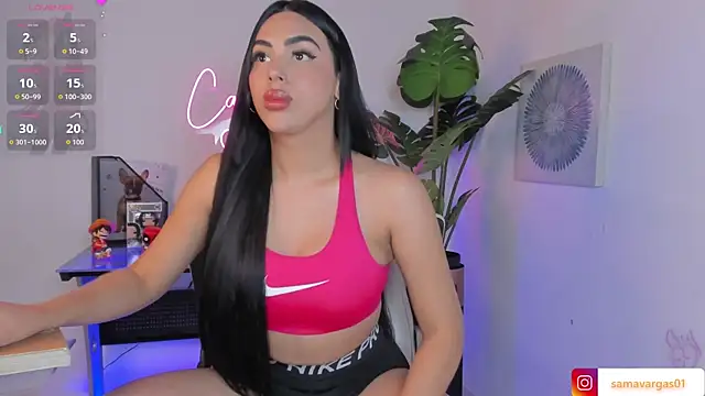 Korina Saenz01 online show from January 14, 7:56 pm