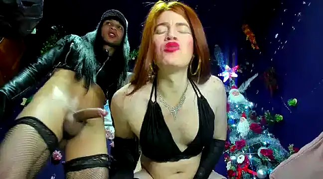 Snapshot of latintransbigcum chatting on January 29, 10:43 pm latintransbigcum online show from January 29, 10:43 pm