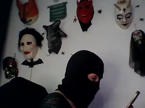 Snapshot of FeticheMacabre chatting on December 13, 8:58 pm FeticheMacabre online show from December 13, 8:58 pm