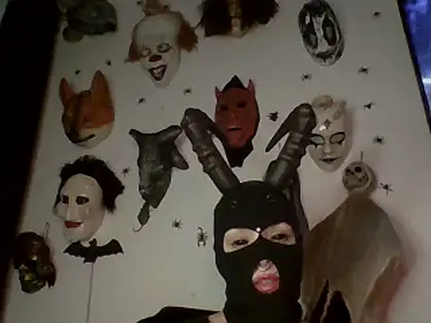 Snapshot of FeticheMacabre chatting on March 9, 3:23 am FeticheMacabre online show from March 9, 3:23 am