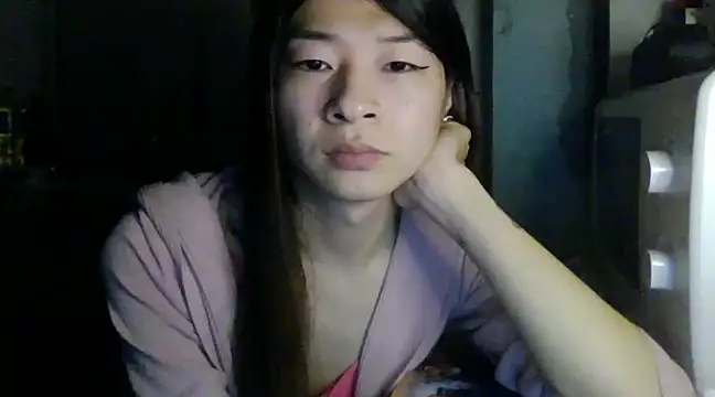 Snapshot of CarlyJoy chatting on February 4, 1:48 pm CarlyJoy online show from February 4, 1:48 pm