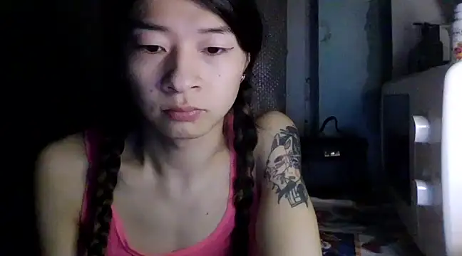 Snapshot of CarlyJoy chatting on March 10, 5:50 pm CarlyJoy online show from March 10, 5:50 pm