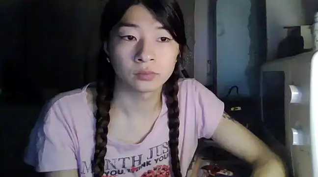 Snapshot of CarlyJoy chatting on March 17, 3:02 pm CarlyJoy online show from March 17, 3:02 pm
