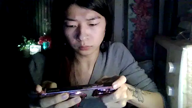 CarlyJoy online show from February 4, 5:39 pm