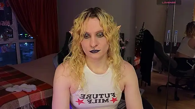 Snapshot of Lori_Myaf chatting on February 6, 2:58 pm Lori Myaf online show from February 6, 2:58 pm