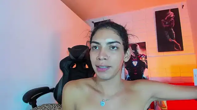Snapshot of Alahia_Rodriguez chatting on February 14, 10:26 pm Alahia Rodriguez online show from February 14, 10:26 pm