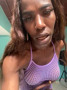 Snapshot of Richchocolatesweet_ chatting on March 21, 4:40 pm Richchocolatesweet online show from March 21, 4:40 pm